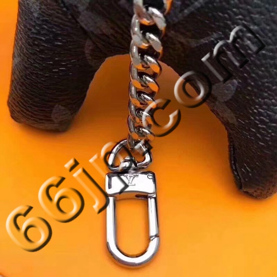 ブランドキーホルダー側面デザイン